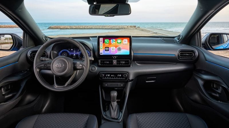 Intérieur de la Toyota Yaris Hybride 130 ch.